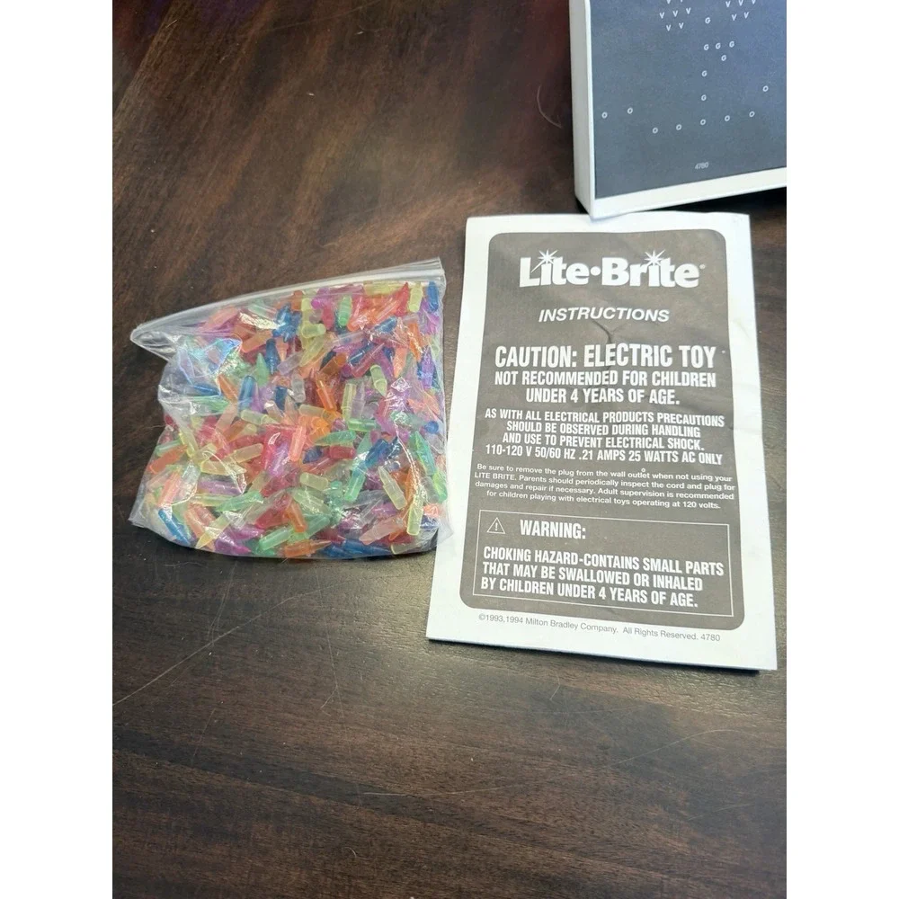 Vintage Milton Bradley Lite Brite Light Bright 1993 Original Box Pegs patterns